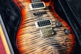 PRS Modern Eagle V Charcoal Cherry Burst-7.jpg